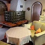 Repraesentative Unterfraenkische Bauern-wohnung Daire