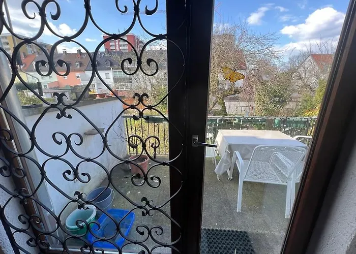 Repraesentative Unterfraenkische Bauern-wohnung Schweinfurt