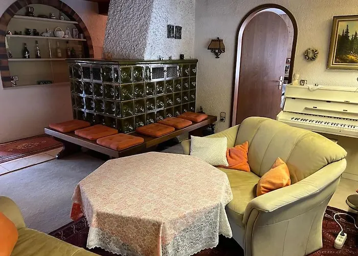 Repraesentative Unterfraenkische Bauern-wohnung Appartement